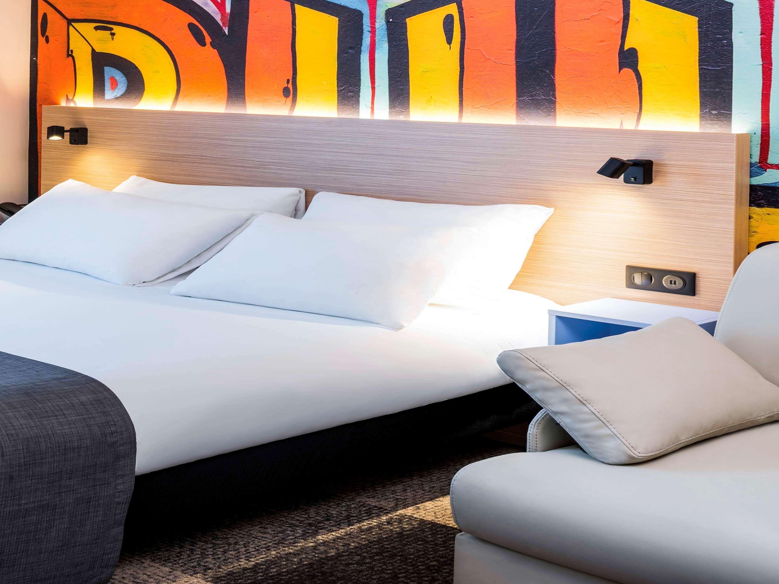 Ibis Styles Clamart Gare Grand Paris Esterno foto