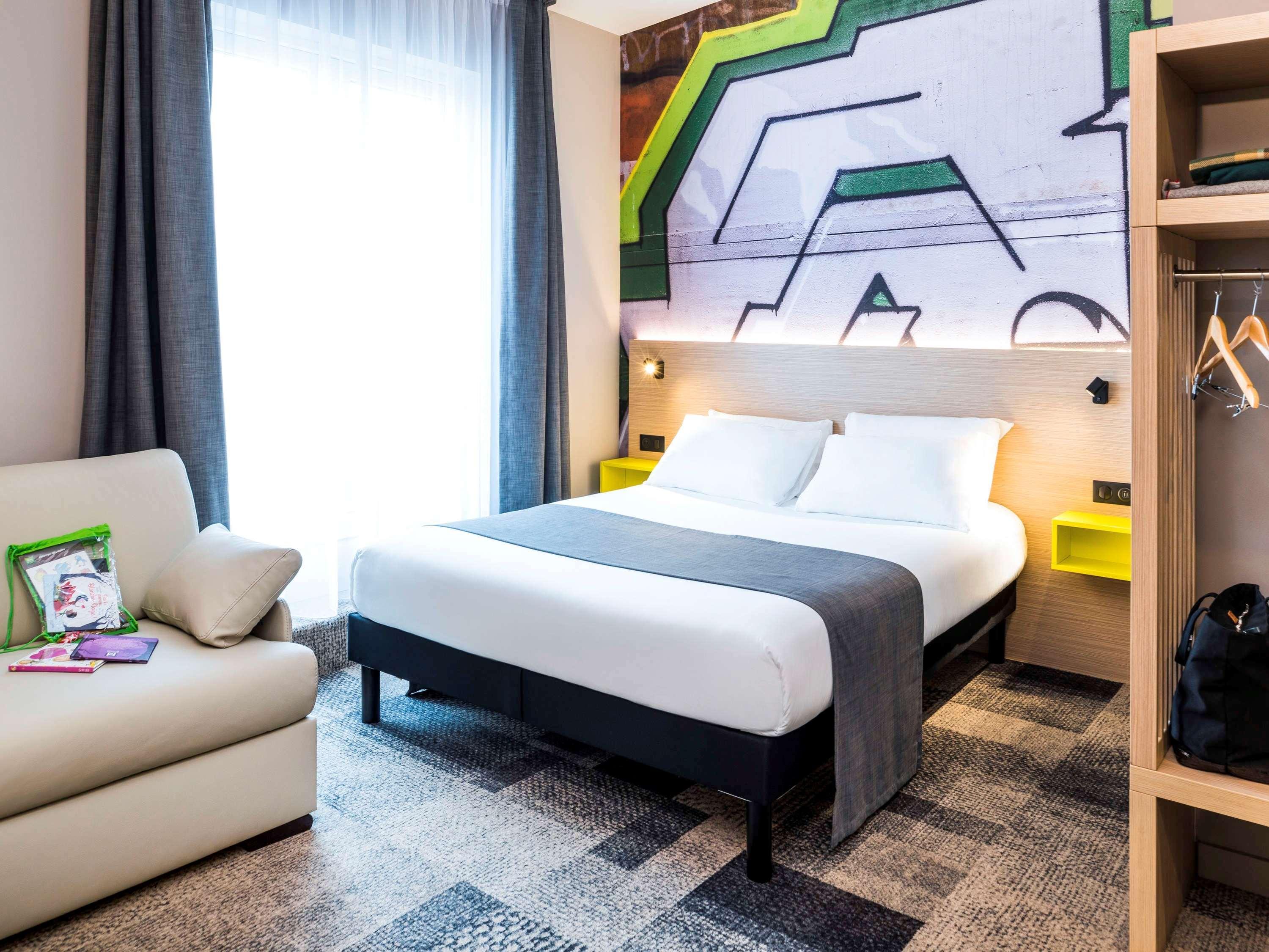 Ibis Styles Clamart Gare Grand Paris Esterno foto