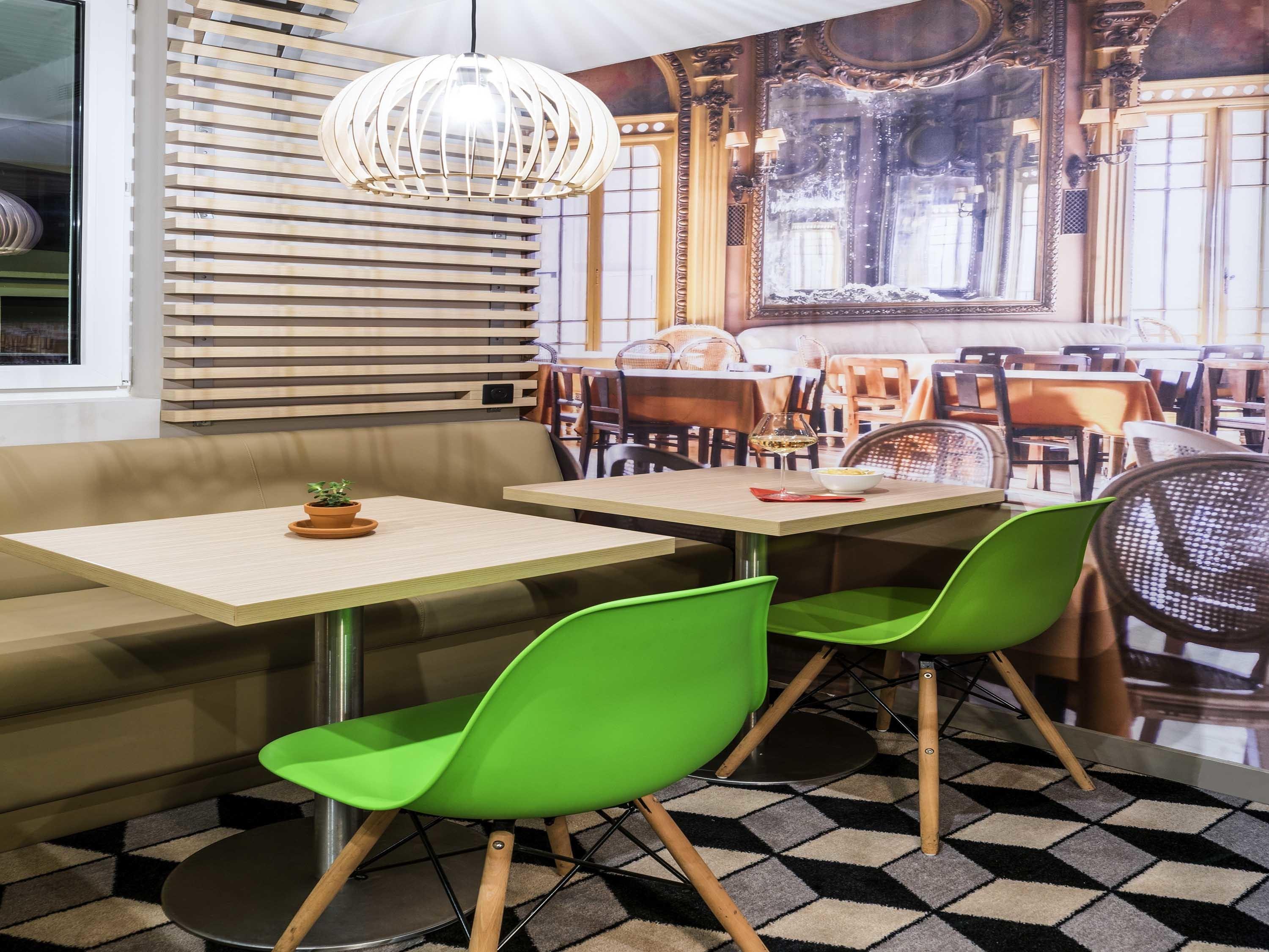 Ibis Styles Clamart Gare Grand Paris Esterno foto