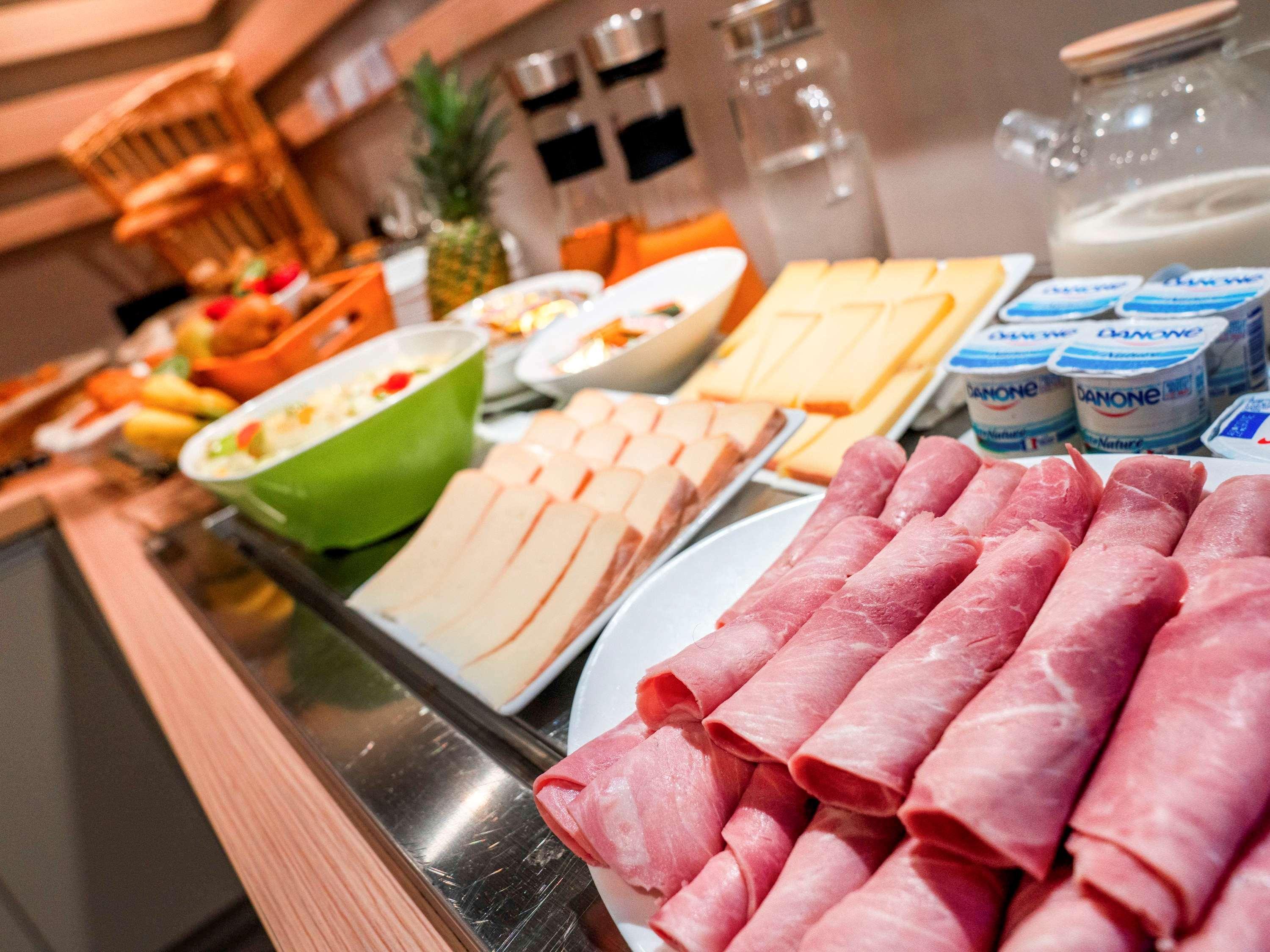 Ibis Styles Clamart Gare Grand Paris Esterno foto