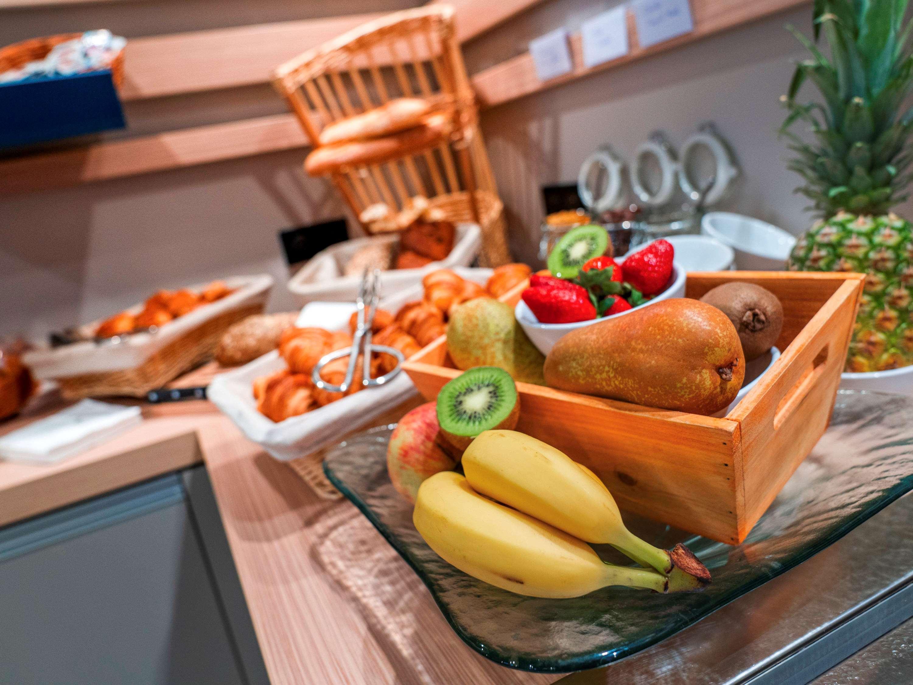 Ibis Styles Clamart Gare Grand Paris Esterno foto
